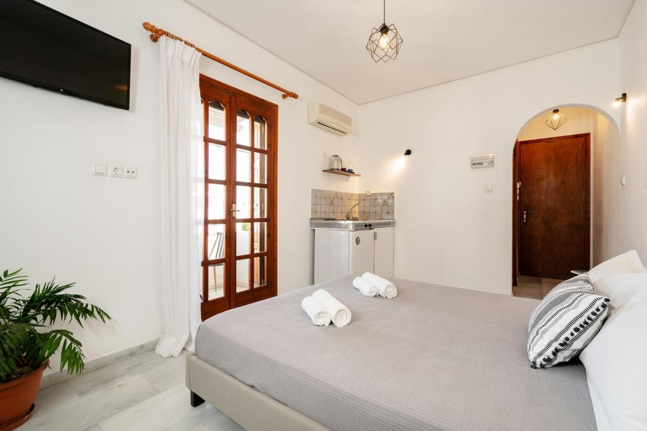 Flerianos Studios Naxos Agios Prokopios  Exteriér fotografie